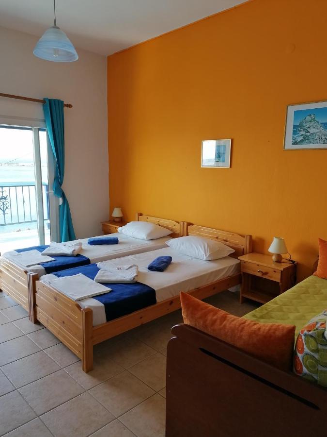 Villa Evmenia Panoramic View & Sea Front Apartments Скопелос Екстериор снимка