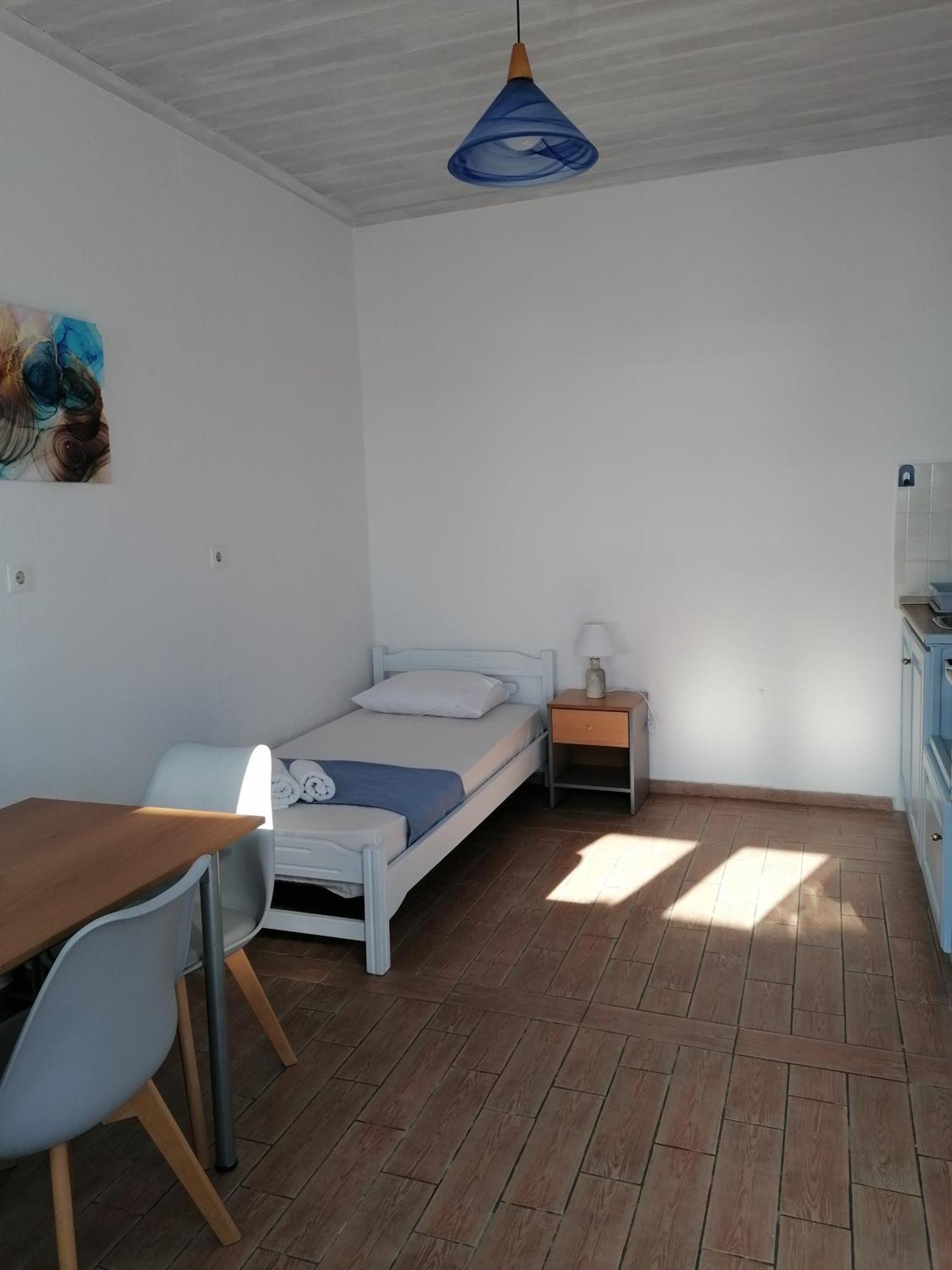 Villa Evmenia Panoramic View & Sea Front Apartments Скопелос Екстериор снимка