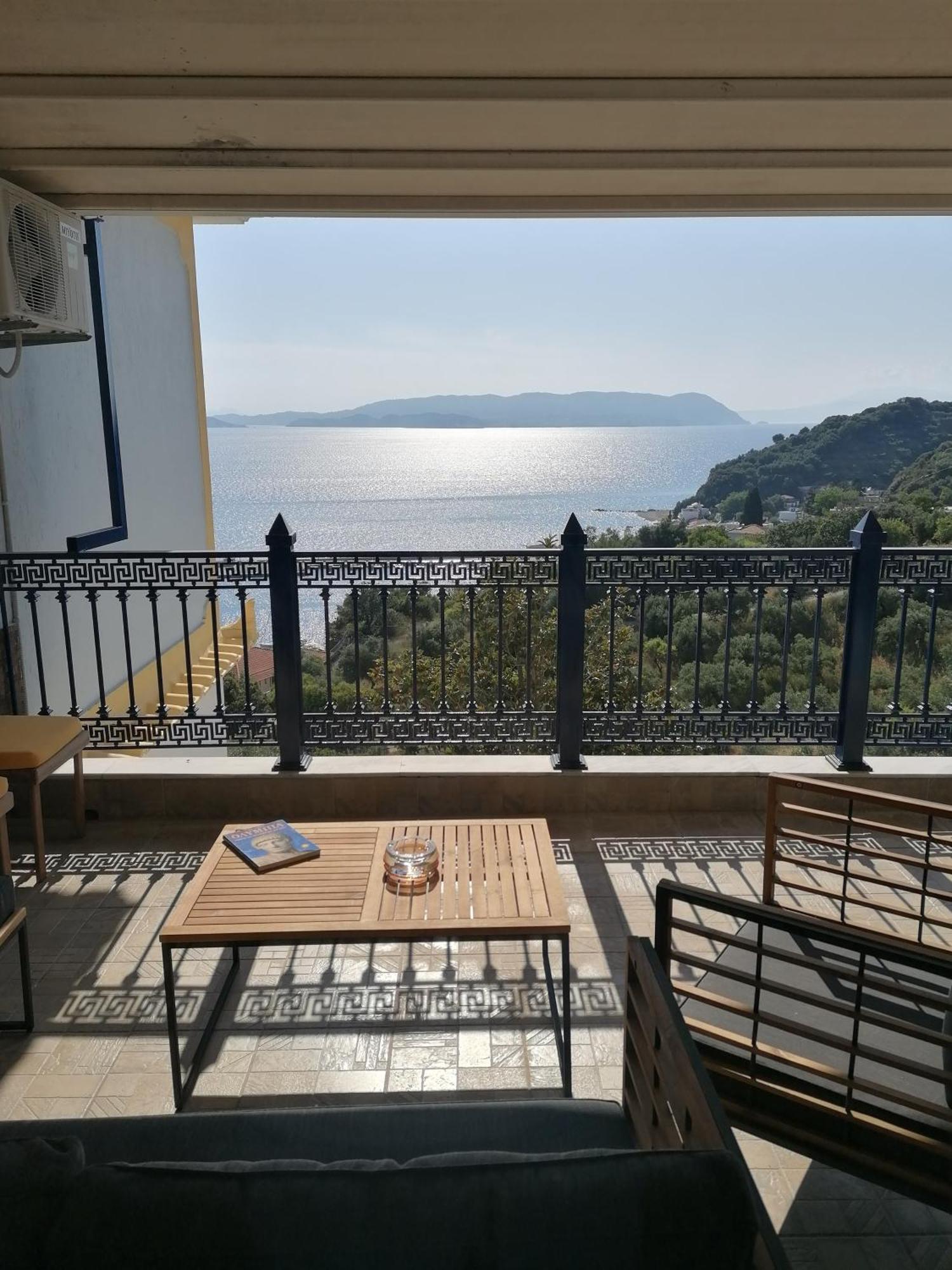 Villa Evmenia Panoramic View & Sea Front Apartments Скопелос Екстериор снимка